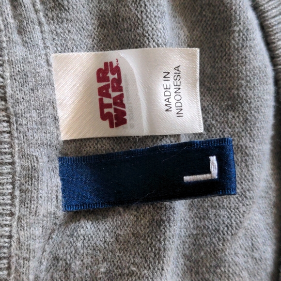 Star Wars sweater - Picture 2 of 4